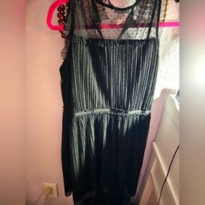 BLACK LACED DRESS